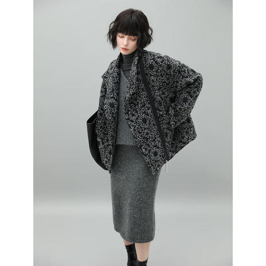 COCOBELLA细闪亮片针织半身裙女秋冬松弛感软糯包臀裙HS918 商品图4