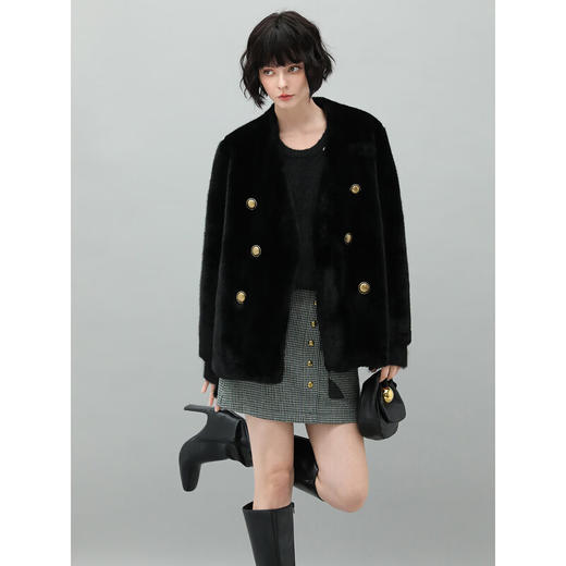 COCOBELLA【有赞】丰盈毛感环保皮草外套高奢双排扣气质裸领大衣WL56B 商品图2