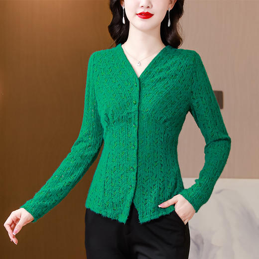 女士外套新款蕾丝V领镂空开衫，流行洋气秋季时尚百搭提花衬衣KQL-A83N6671 商品图2