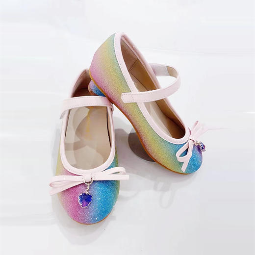 PureShare蝴蝶结水钻扣爱心跟单鞋 商品图4