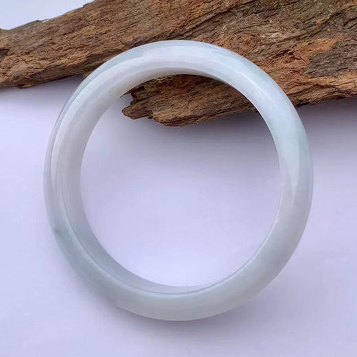 派瑞翡翠 翡翠手镯 糯种 飘花 商品图1