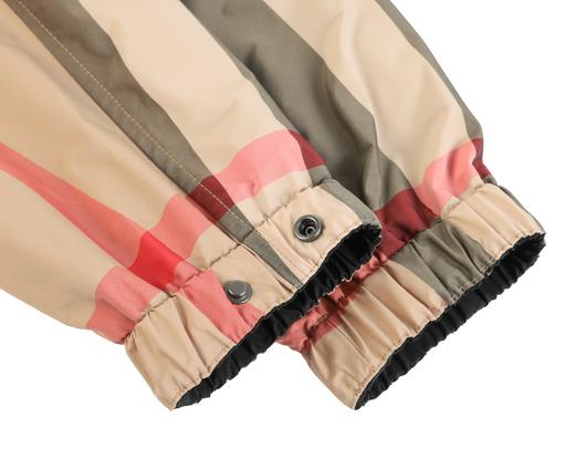 【预定款】Burberry 博柏利 男士防风防雨 双面格纹连帽夹克外套 偏大一码到一码半 80434031 商品图14