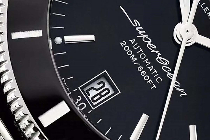 GF厂百年灵超级海洋文化系列黑圈黑盘腕表能入手吗 第4张