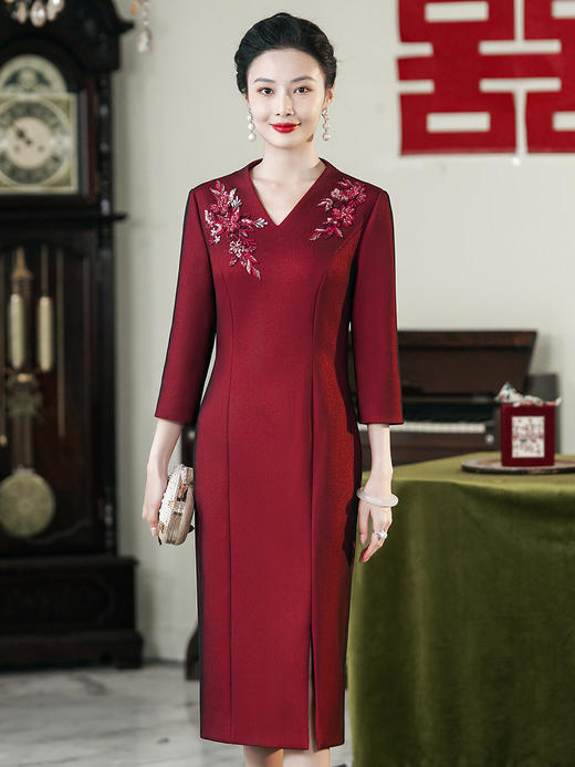JC-55329年轻婚礼婚宴装礼服秋季显瘦酒红色喜婆婆装连衣裙 商品图0