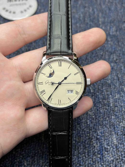 新升级版‼️采用纯进口机芯，GL格拉苏蒂参议员大日历 大窗口真月相功能 原创议员 商品图1