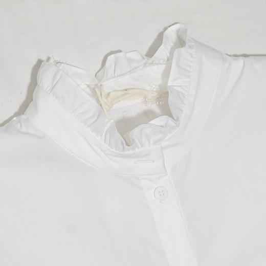 VIVIAN LIU 薇薇安刘R2343018 秋女装新款木耳边弹力无袖假领打底 商品图2