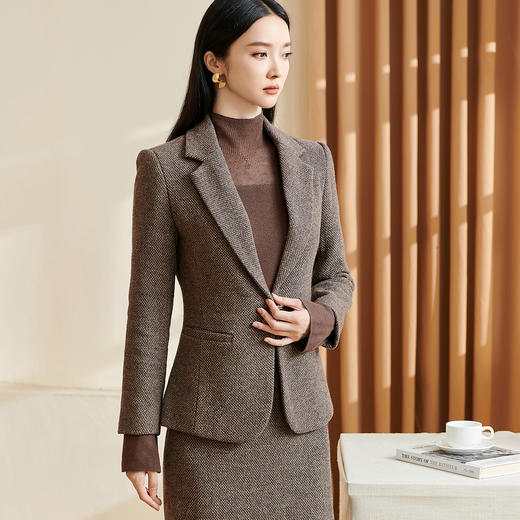剩S/M 米思阳2026春季新款通勤商务风西装毛呢合身一粒扣羊毛外套女2930 商品图1