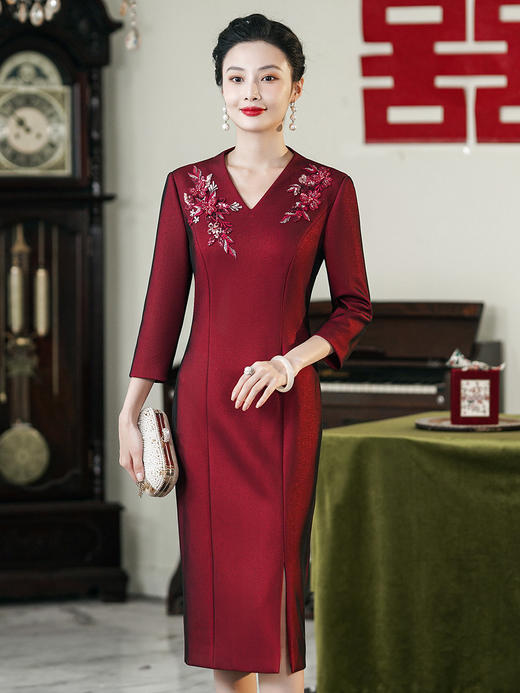 JC-55329年轻婚礼婚宴装礼服秋季显瘦酒红色喜婆婆装连衣裙 商品图2