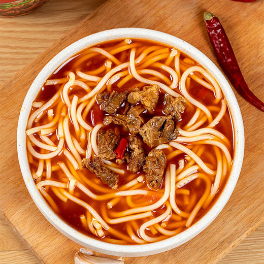 【NFC原汤米粉】 黄牛棒骨汤底，8小时老火慢熬，大块牛肉粒，有滋有味有嚼头，不用煮，只用沸水泡一泡 商品图1