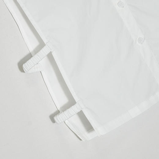 VIVIAN LIU 薇薇安刘R2343018 秋女装新款木耳边弹力无袖假领打底 商品图3