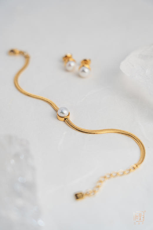 春日绽放 | 三生石本色珍珠钛钢镀金耳钉/天然珍珠软蛇骨手链 补水套装福利 商品图3