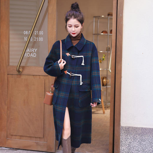 WZNH-WY80589 时尚格纹双面羊绒大衣女2023年秋季上新高端轻奢长款毛呢外套 商品图1