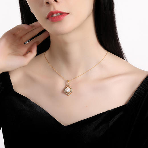 【沐银时代】时尚珍珠项链 商品图3