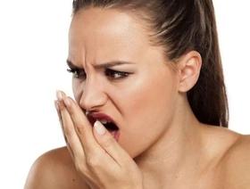  嘴里的各种味道代表着不同的疾病，快来看看你有没有！ 