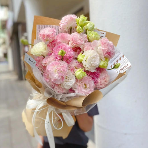 【佳海花业】洋桔梗  阳光粉  四合一（700-800g） 颜色深浅略有差异 以实物为准 云南基地发货（价格已包含包装费用） 运费以实际为准，多退少补。 商品图1