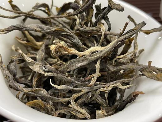 三人行 普洱生茶 单株妖茶 广别老寨 150克 （三两装） 商品图2