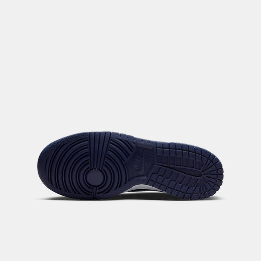 Nike Dunk Low BG 大童运动童鞋 FN6968 商品图1