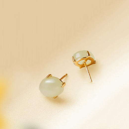 【售罄】和田玉香囊项链，精美窗格镂空，赠3颗沉香珠，放入幽香随身 商品图1