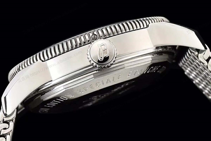 GF厂百年灵超级海洋文化系列黑圈黑盘腕表能入手吗 第5张