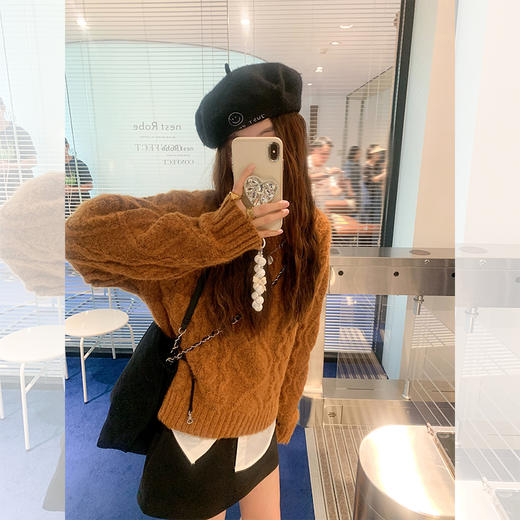 <曾小咸推荐>【焦糖玛奇朵】焦糖色毛衣+短裙牛仔裤 商品图3