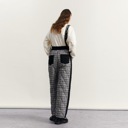 谜底羽绒背带裤女2023新款复古黑白格拼接保暖直筒长裤234MY1592 商品图2