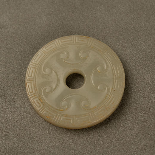 清 玉雕如意云纹璧 商品图4