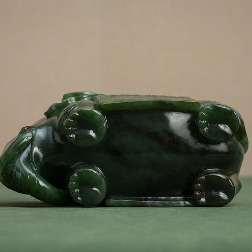 清 碧玉雕太平有象摆件（红木座） 商品图3