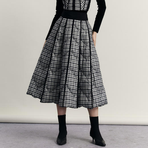 谜底羽绒半身裙女2023冬季新款复古特色格纹A型大摆长裙234MY1590 商品图0