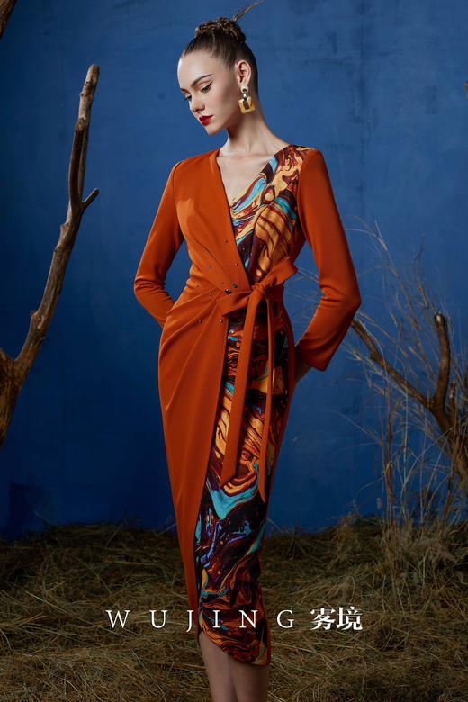 3203021 流光暖阳 弹力孔雀斜纹麻连衣裙 雾境 商品图1