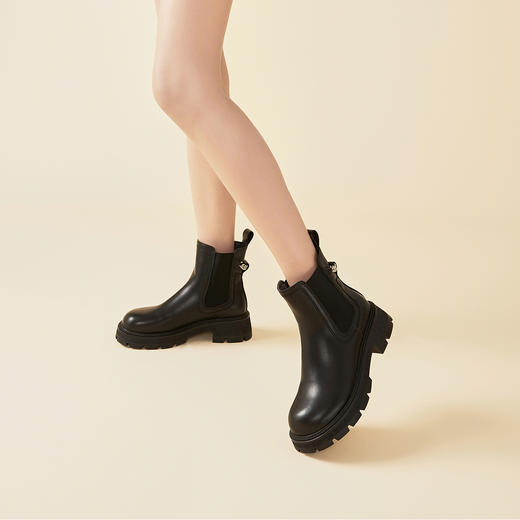 Safiya/索菲娅2024秋冬炸街粗跟链条烟筒厚底切尔西靴 SF44116068 商品图2