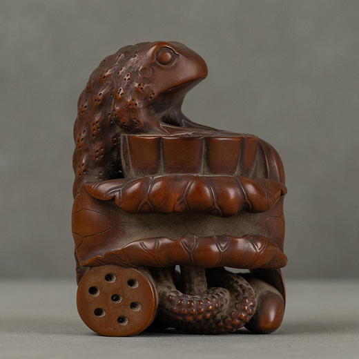 清 黄杨木雕莲花金蟾摆件 商品图0