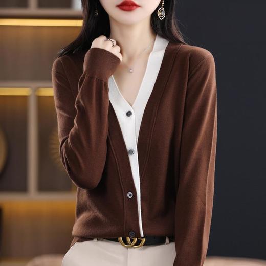 新款2023秋季风气质6羊毛开衫V字领常规毛衣女式针织衫 商品图1