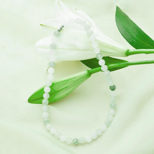 天山翠首饰：白底飘绿油润通透，质感高级手串手镯，仙源石翠系列多款可选 商品图4