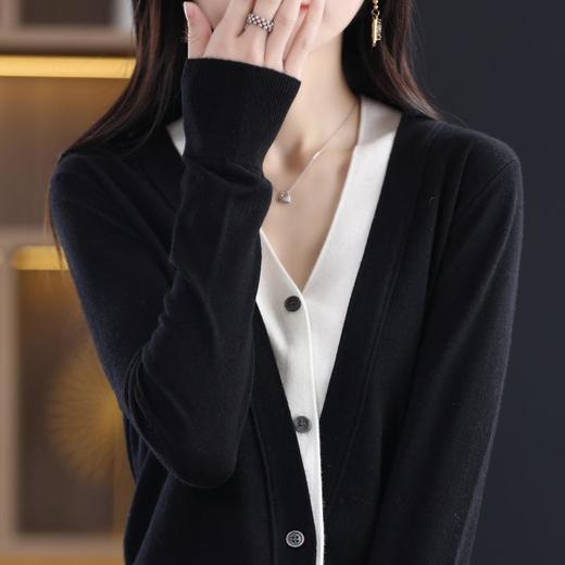 新款2023秋季风气质6羊毛开衫V字领常规毛衣女式针织衫 商品图3
