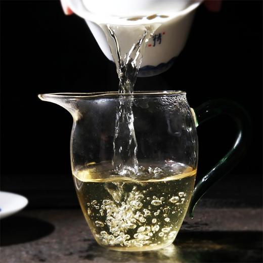 2020明前春茶-困鹿瑞贡普洱生茶饼357克 商品图4