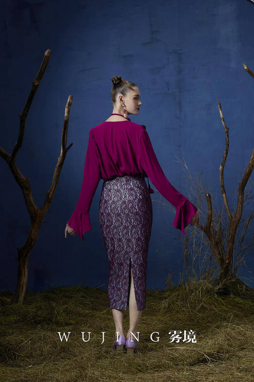 3203013 兰樱紫晶 水晶蕾丝，重磅加密摩卡，重磅亮丝醋酸上衣 雾境 商品图4