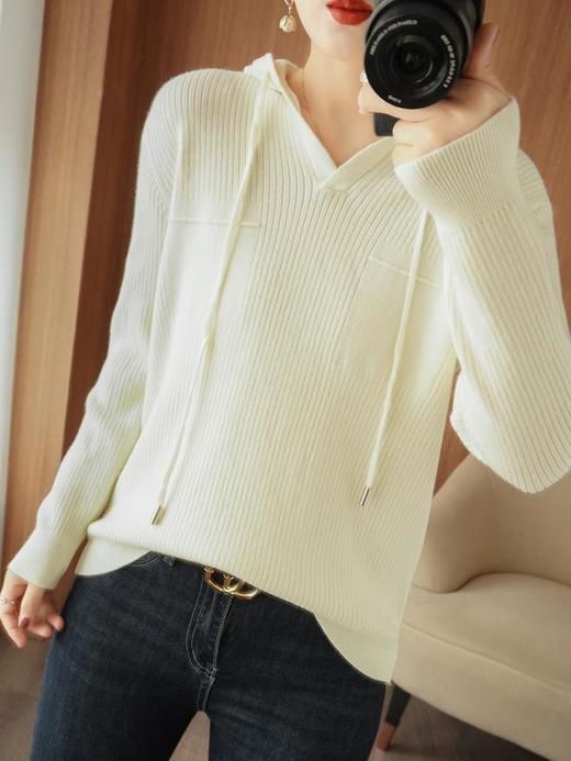 2023年秋冬新款韩版女士连帽长袖纯色帽衫女士外搭宽松连帽帽衫 商品图3