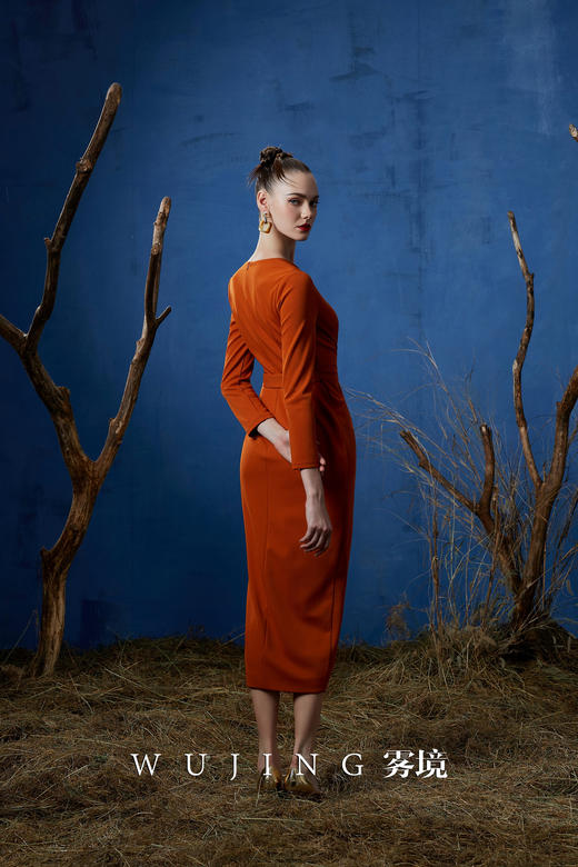 3203021 流光暖阳 弹力孔雀斜纹麻连衣裙 雾境 商品图4