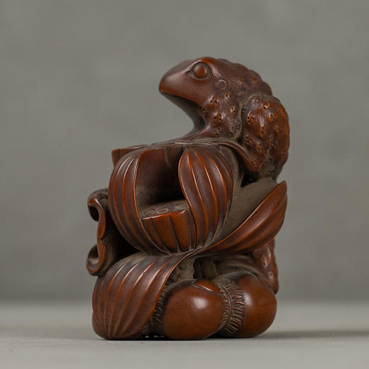 清 黄杨木雕莲花金蟾摆件 商品图1