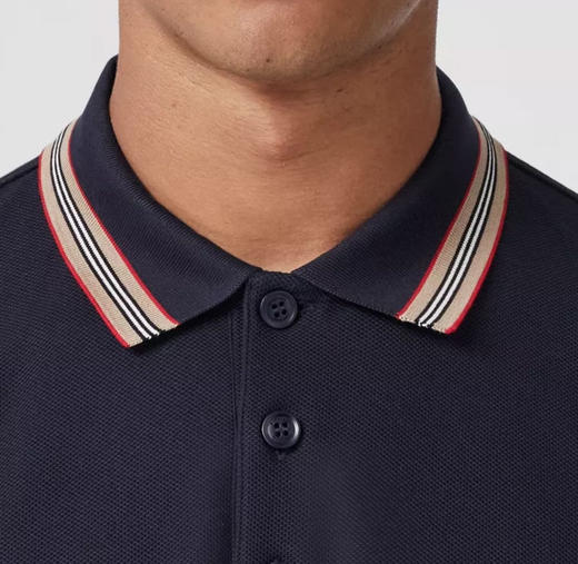 【预定款】BURBERRY 博柏利 男士全新深蓝色 棉质TB刺绣短袖POLO衫 8056222 商品图2
