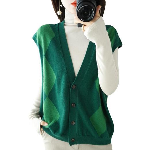 创意款2023秋季风气质开衫V字领修身型毛衣女式针织衫 商品图4