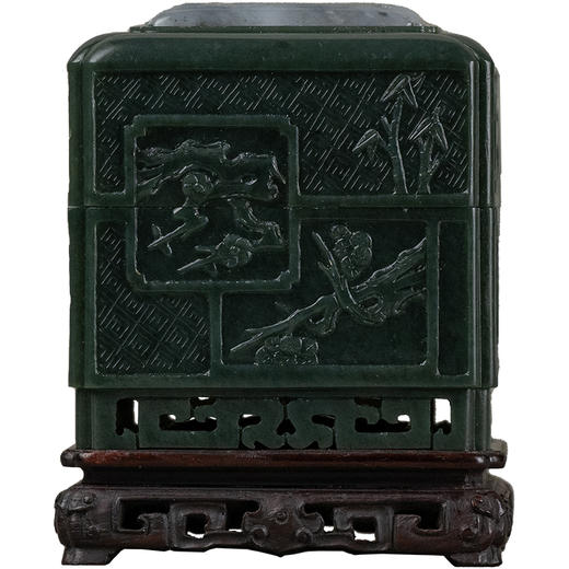 清 碧玉嵌白玉雕竹梅双清图盖盒（红木座） 商品图5