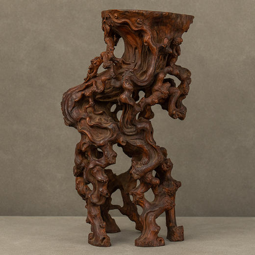 清 黄花梨雕根结形器座 商品图3