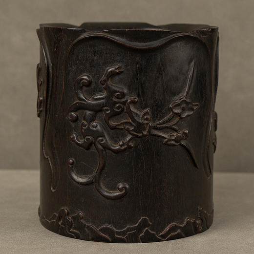 清 紫檀木浮雕螭纹花口笔筒 商品图4