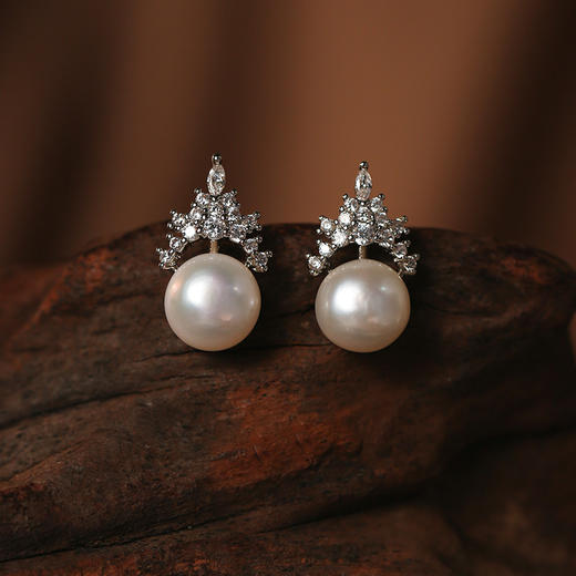 Manreya玛芮雅“闪耀的她”5天珍珠耳钉礼盒 丨一周不重样，天然淡水珍珠、铜镀白金 商品图5