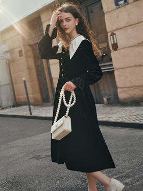 OLrain欧芮儿黑色连衣裙女秋季2023新款收腰复古赫本风大翻领裙子