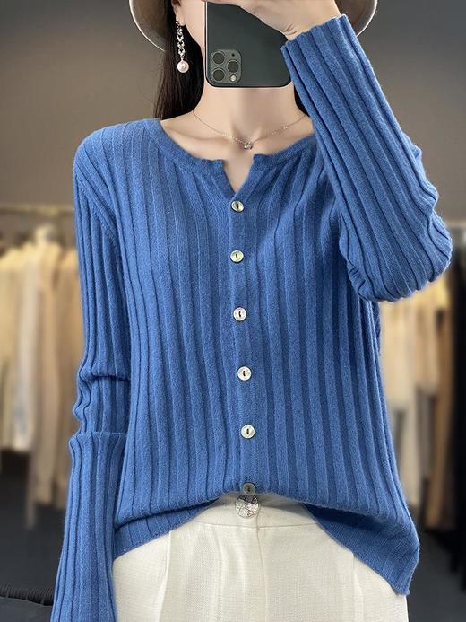 2023年秋冬新款韩版女士圆领长袖针织衫女士抽条纯色外搭开衫女 商品图0