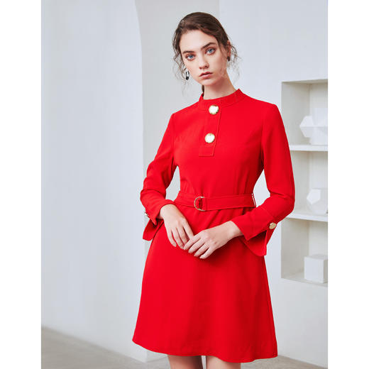 EITIE爱特爱秋季新款时尚通勤显瘦百搭小黑裙喇叭袖连衣裙女C2007532 商品图8