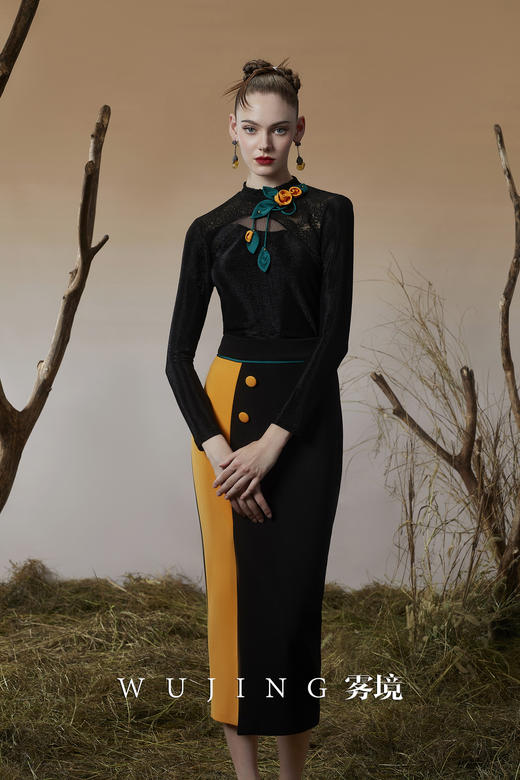 3203042 落日榕金 进口亮丝柏菲呢半裙 雾境 商品图6