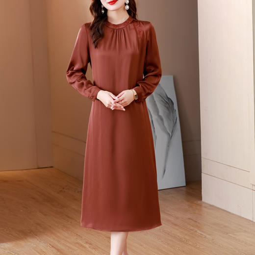 2023秋季新款时尚复古国风优雅收腰系带新中式香云纱连衣裙 商品图2